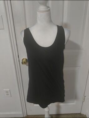 No Boundaries Black Scoop Neck Women's Tank